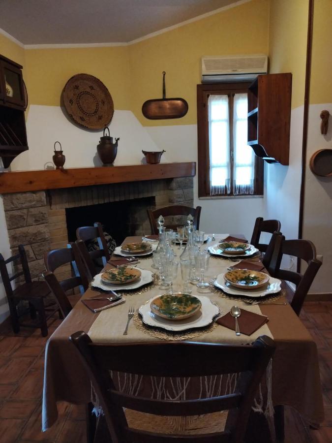 Il Casale Del Cortonese Apartment Сасари Екстериор снимка
