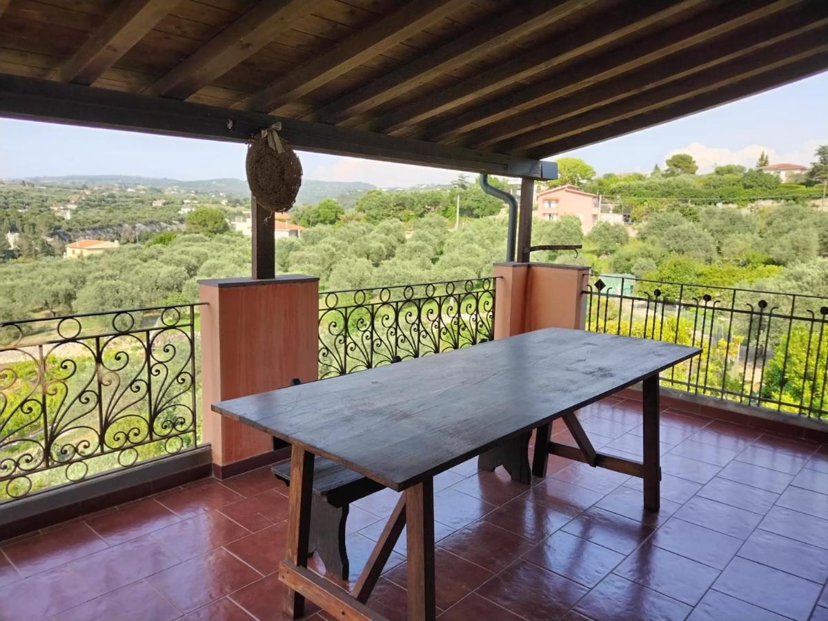 Il Casale Del Cortonese Apartment Сасари Екстериор снимка